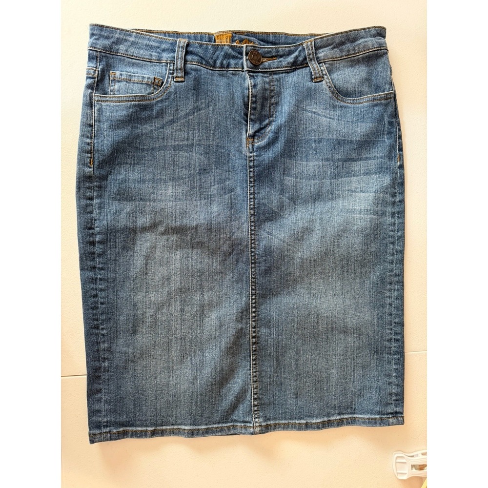 Kut From The Kloth Med Light Wash Denim Skirt Midi Woman's 8